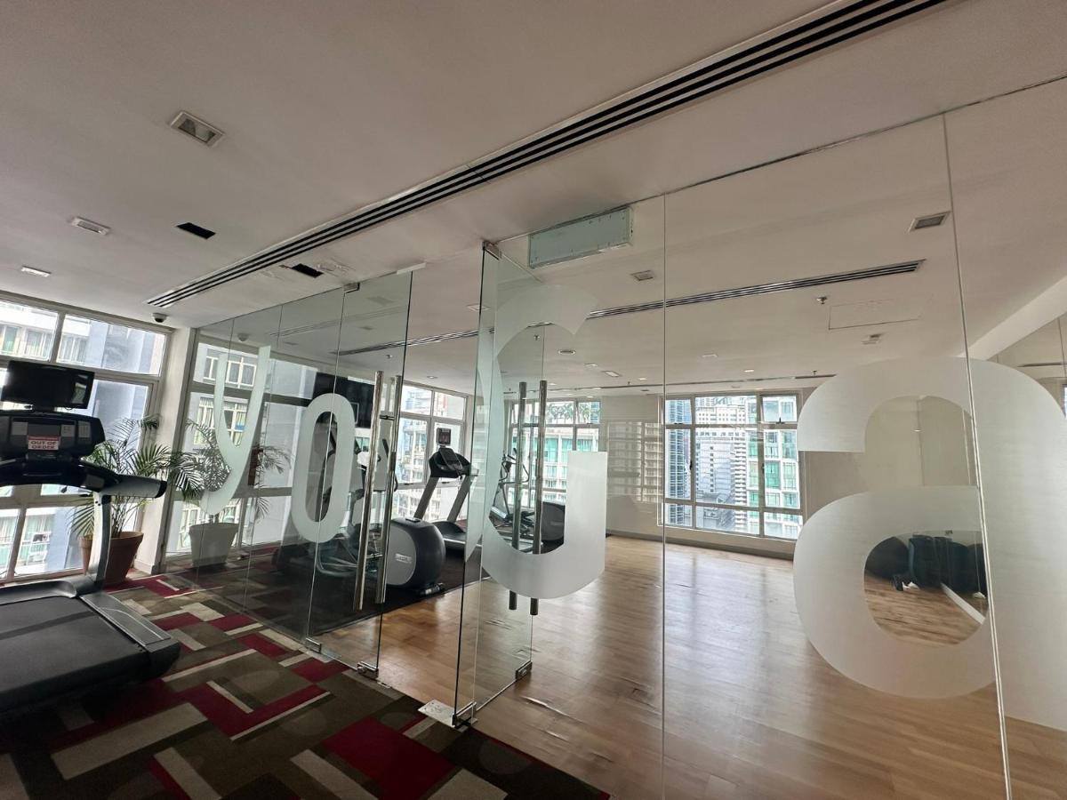 Klcc Suites By Nhb Kuala Lumpur Extérieur photo