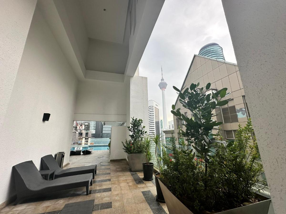 Klcc Suites By Nhb Kuala Lumpur Extérieur photo