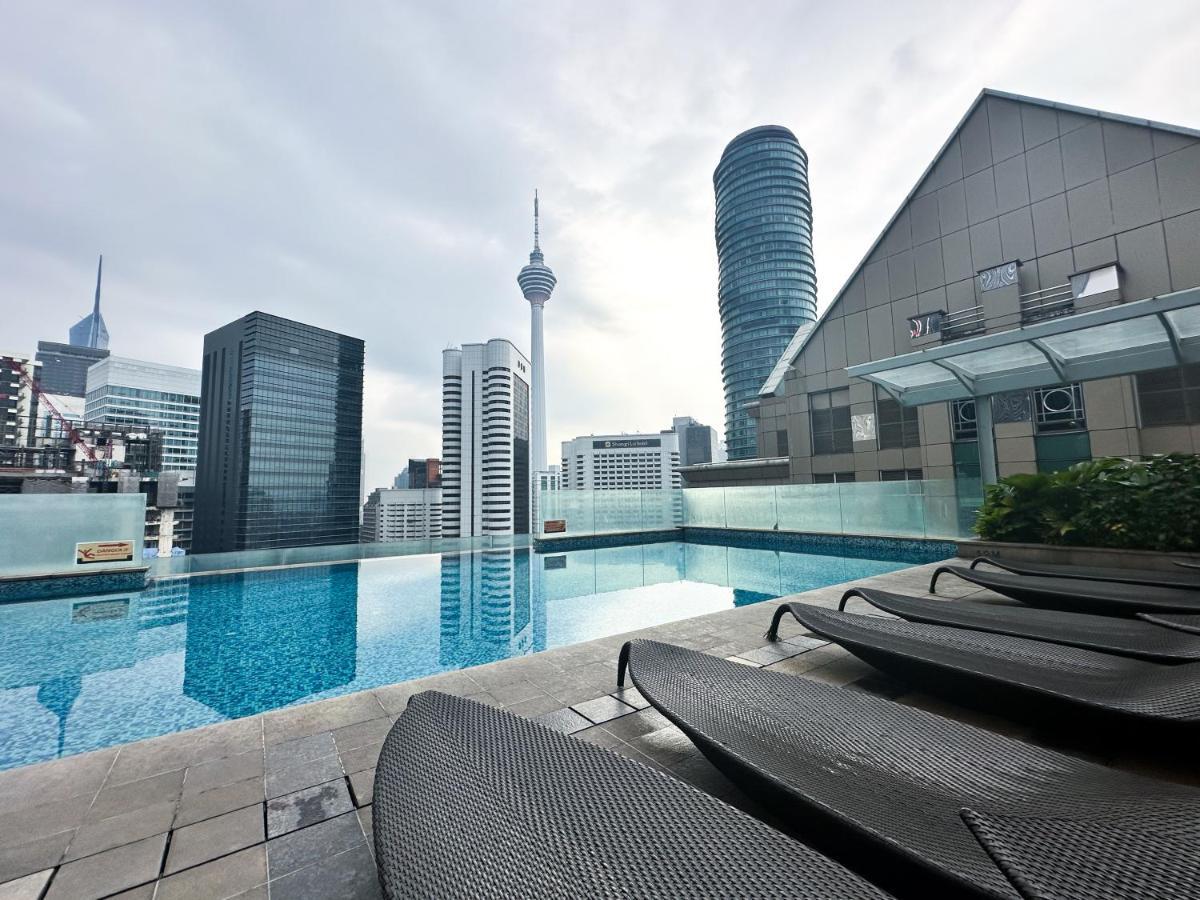 Klcc Suites By Nhb Kuala Lumpur Extérieur photo