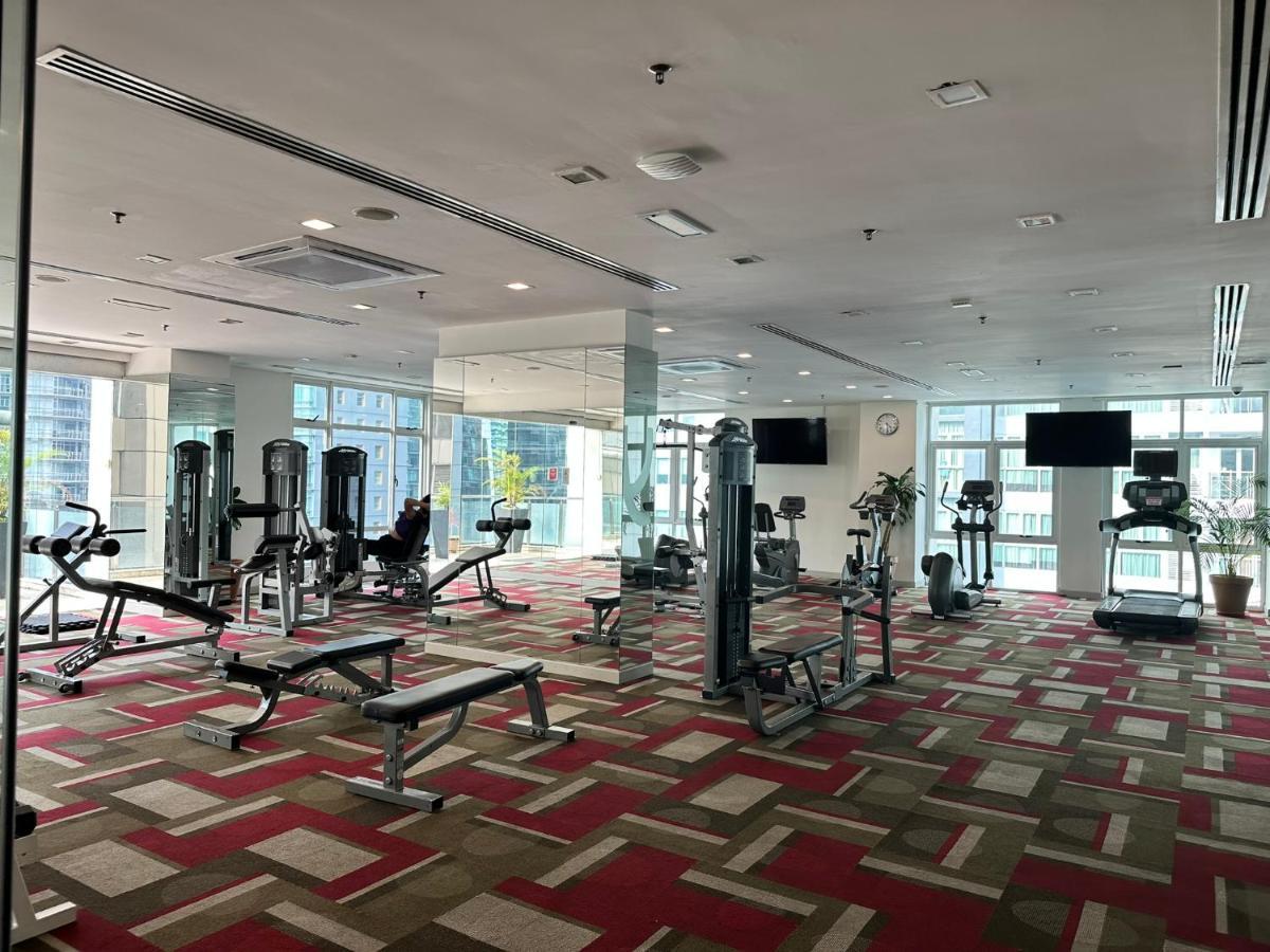Klcc Suites By Nhb Kuala Lumpur Extérieur photo