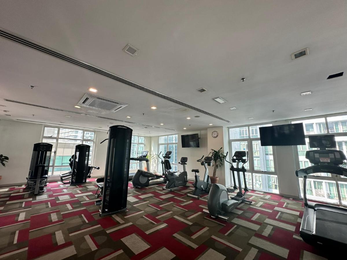 Klcc Suites By Nhb Kuala Lumpur Extérieur photo